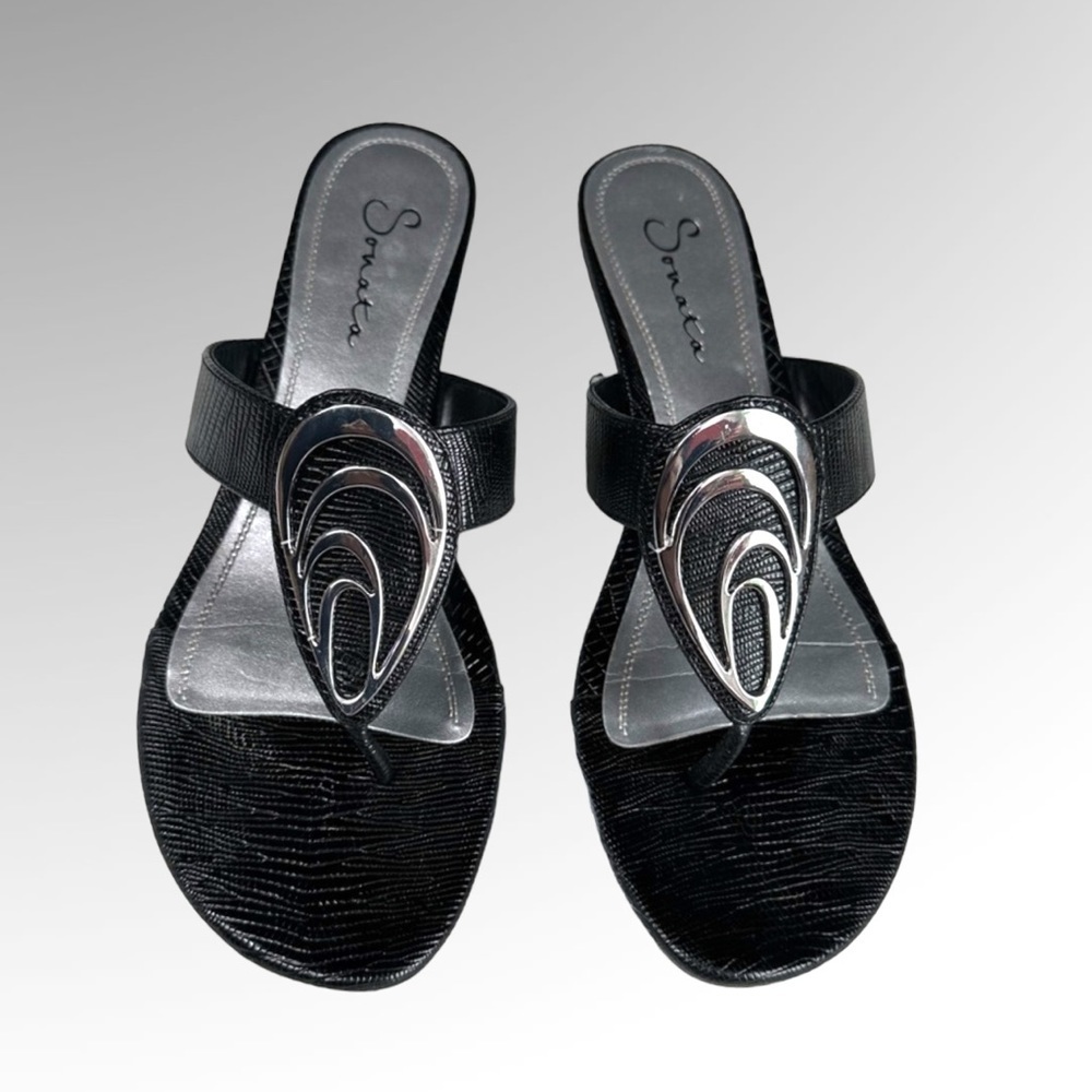 Sonata sandals